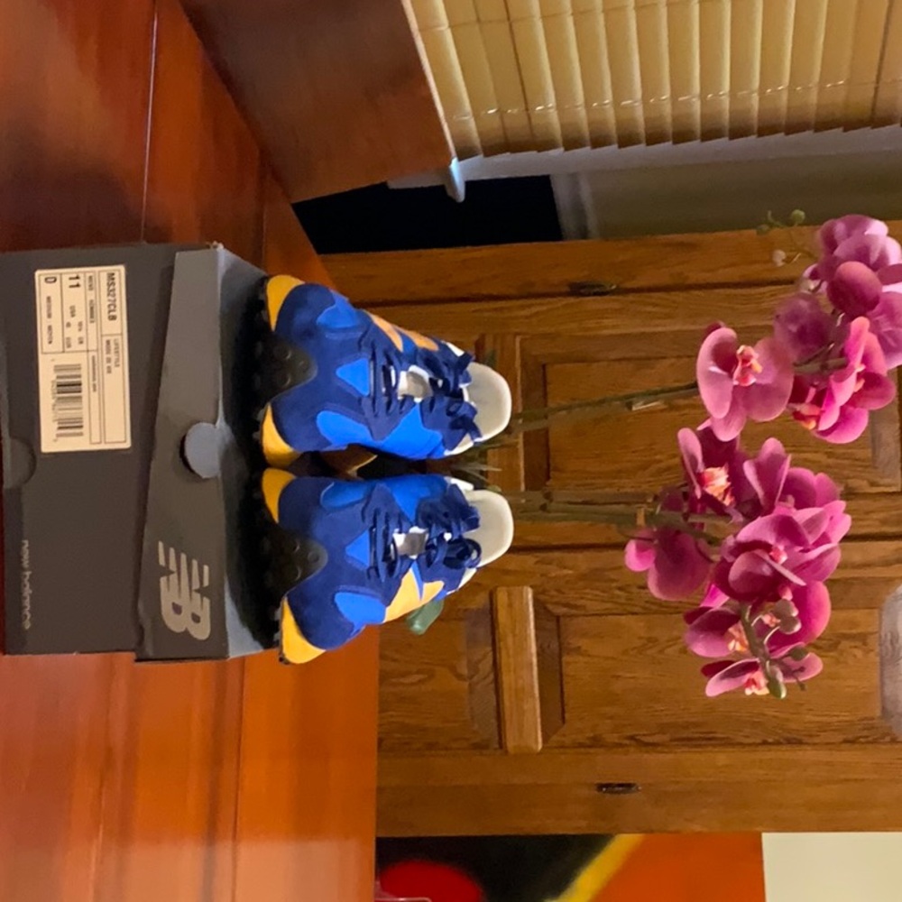 New Balance MS327CLB